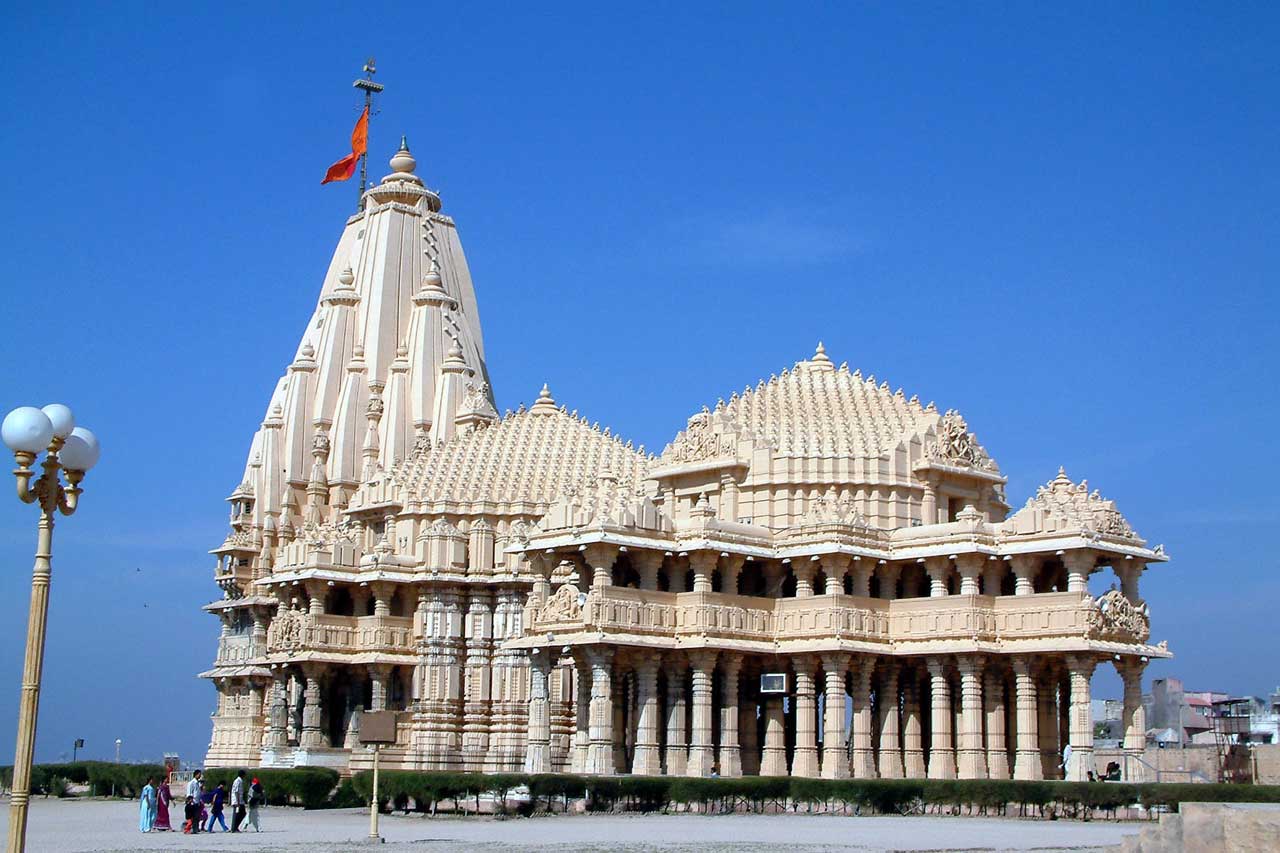 Somnath Jyotirlinga, Gujarat with Spiritual holiday destinations in india