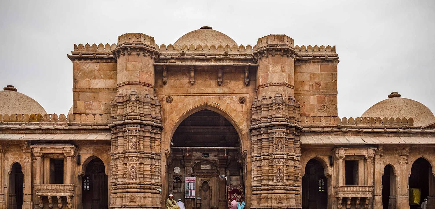 The ornate gateway of Bai Harir Vav stepwell, Ahmedabad