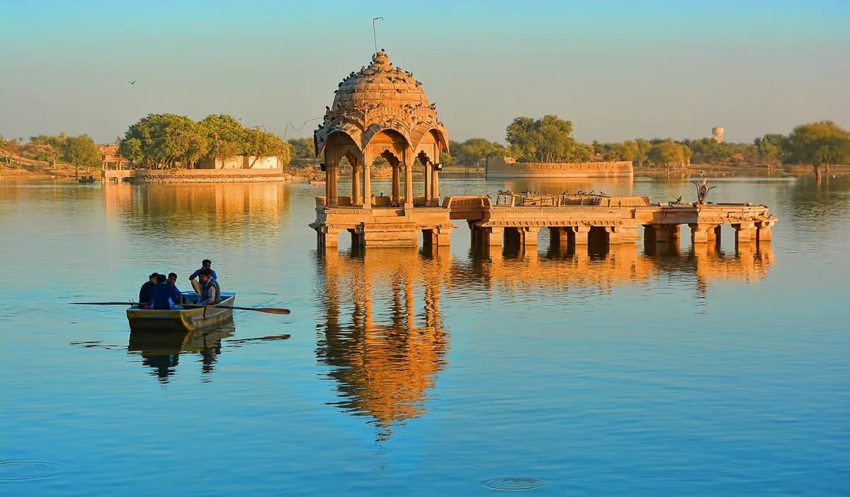 Gadisar Lake, Jaisalmer