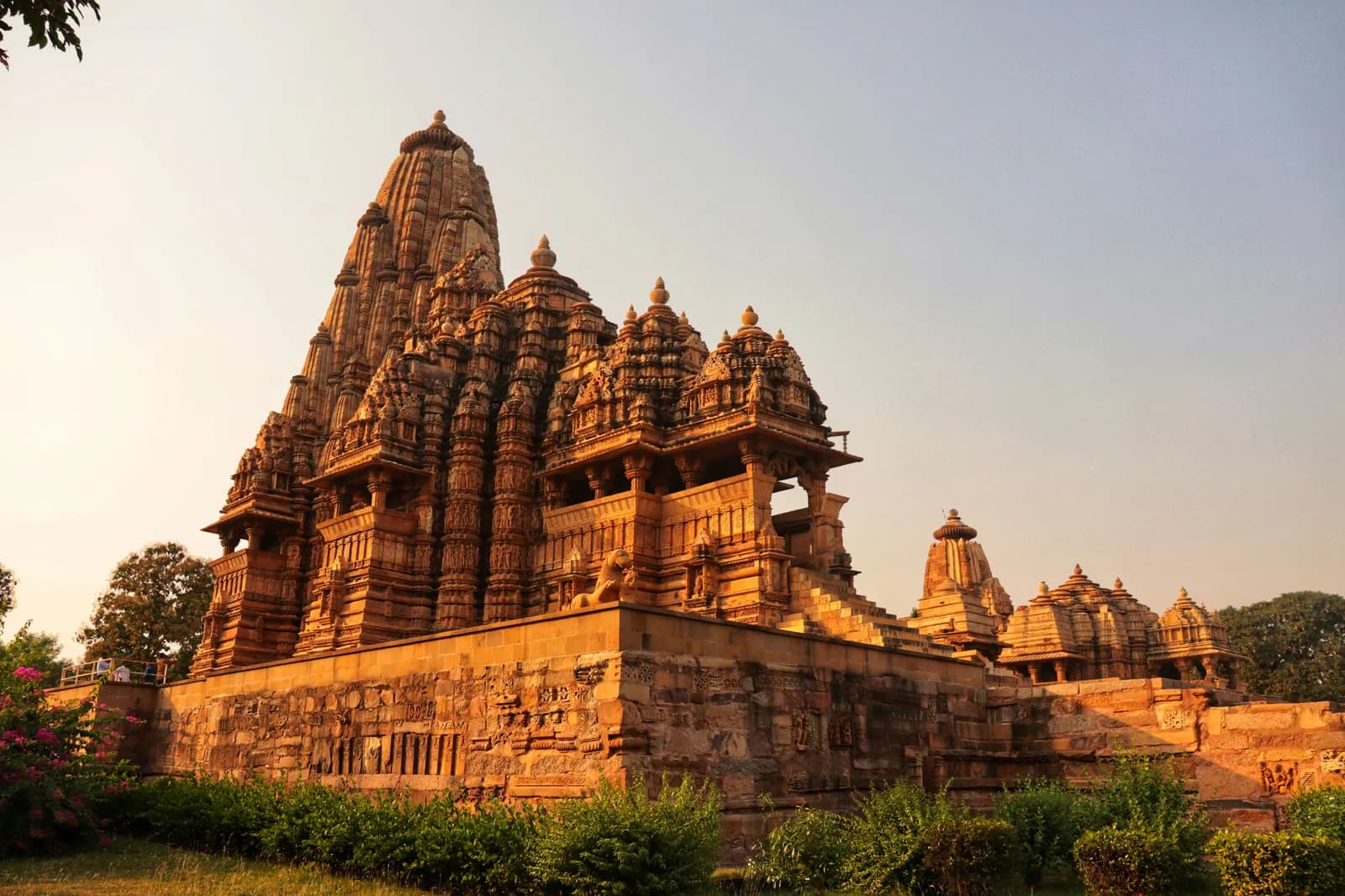 Kandariya Mahadeva Temple at sunset, Khajuraho