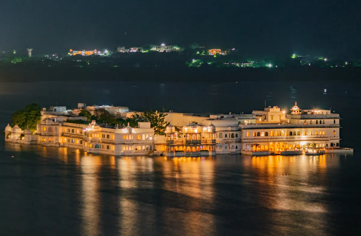 The Lake Palace, Udaipur, lit up at night