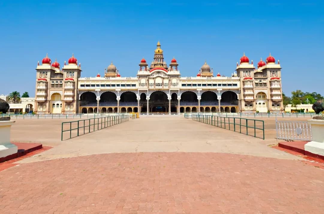 Thirumalai Nayakkar Palace, Madurai